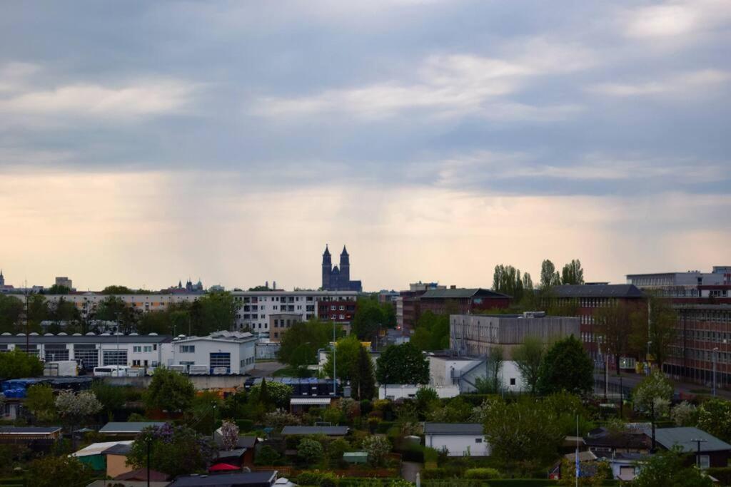 Md-5 Stadtfeld Beimsstrasse 81 - Appartement Domblick - Parkplatz - Balkon - 2Einzelbetten - Schlafsofa Магдебург Экстерьер фото