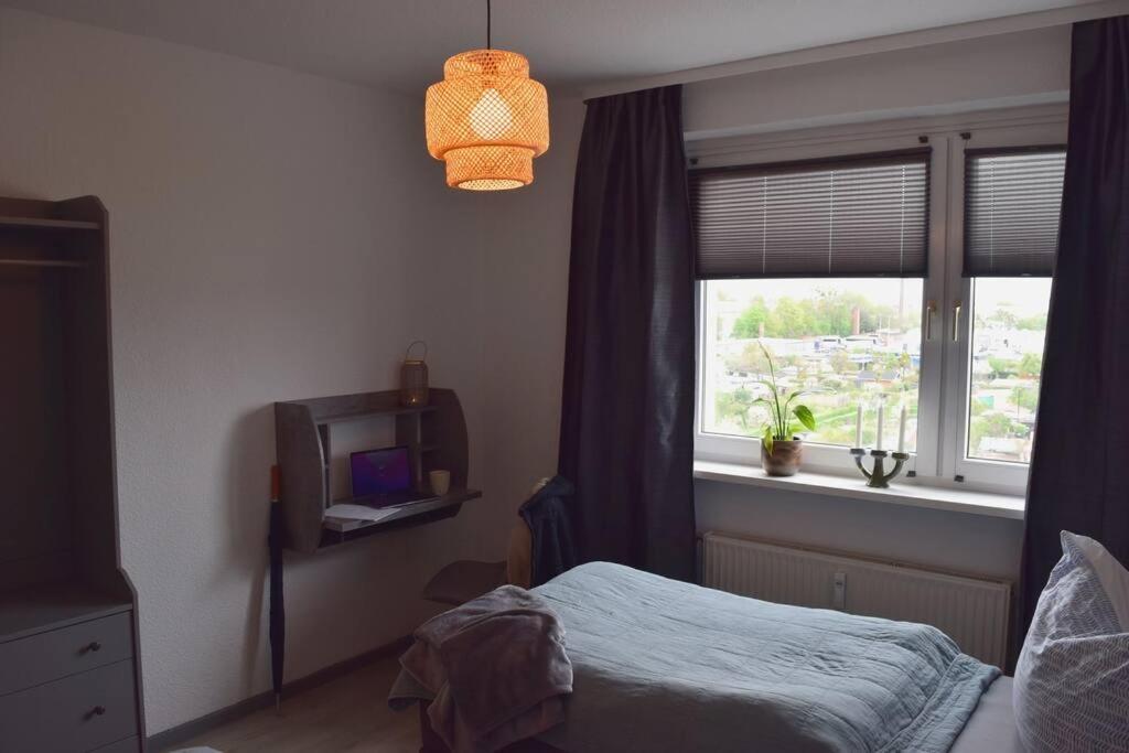 Md-5 Stadtfeld Beimsstrasse 81 - Appartement Domblick - Parkplatz - Balkon - 2Einzelbetten - Schlafsofa Магдебург Экстерьер фото